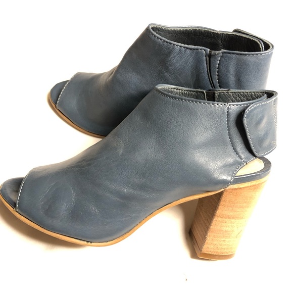 Steve Madden Nonstp blue leather peep toe heel stacked sandals booties - Picture 4 of 11